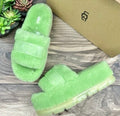 🟢 NEW 🟢 Women’s UGG Slippers - UGG Fluffita Slip On Sandal (WMNS SZ 6 US)
