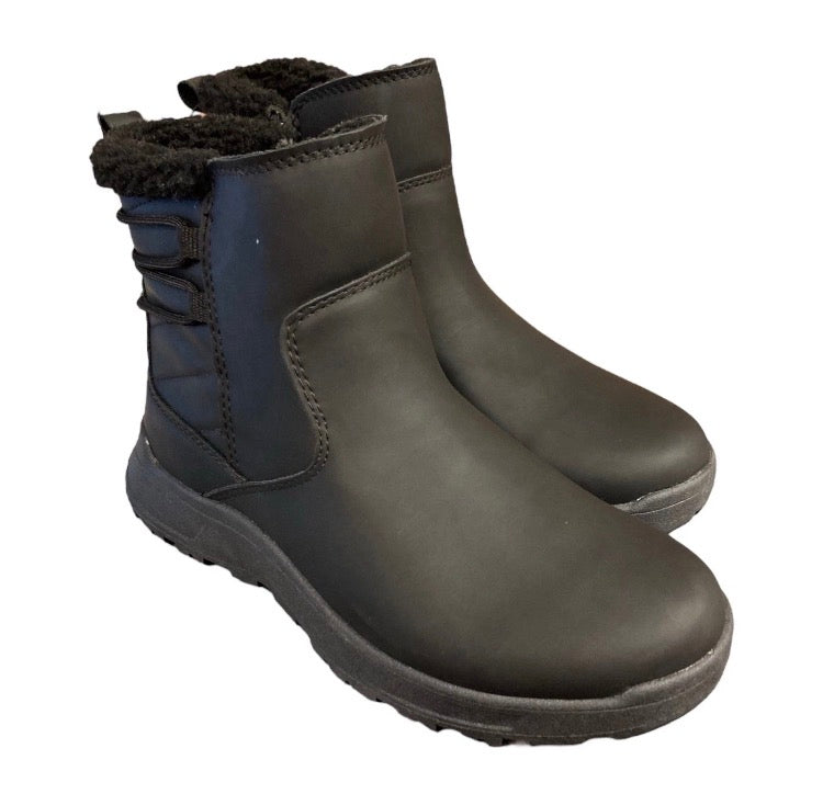 🟢 NEW 🟢 Women’s Slip On Boots - Eddie Bauer “Siren” - (Size 9 US)