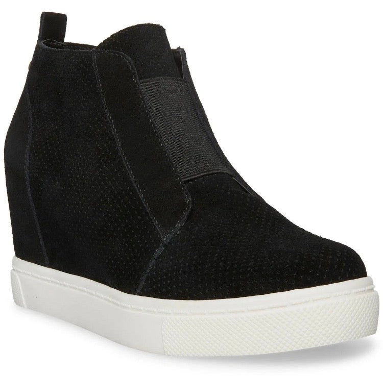 🟢 NEW 🟢 Women’s Slip On Wedge Sneaker - Steve Madden (Size 9 US) ✅