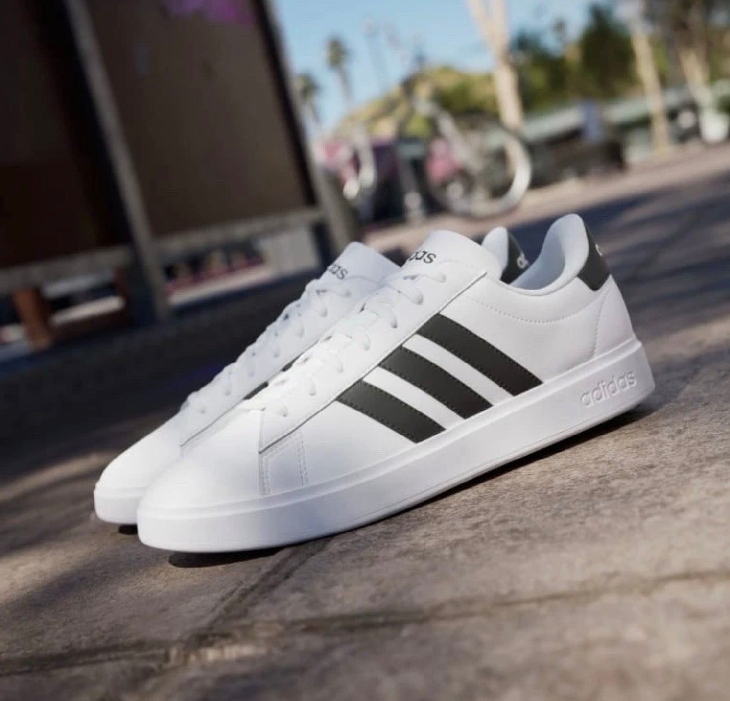 ✅ NEW ✅ Men’s Adidas Sneakers GRAND COURT 2.0 (Sz 10.5 Men’s US)