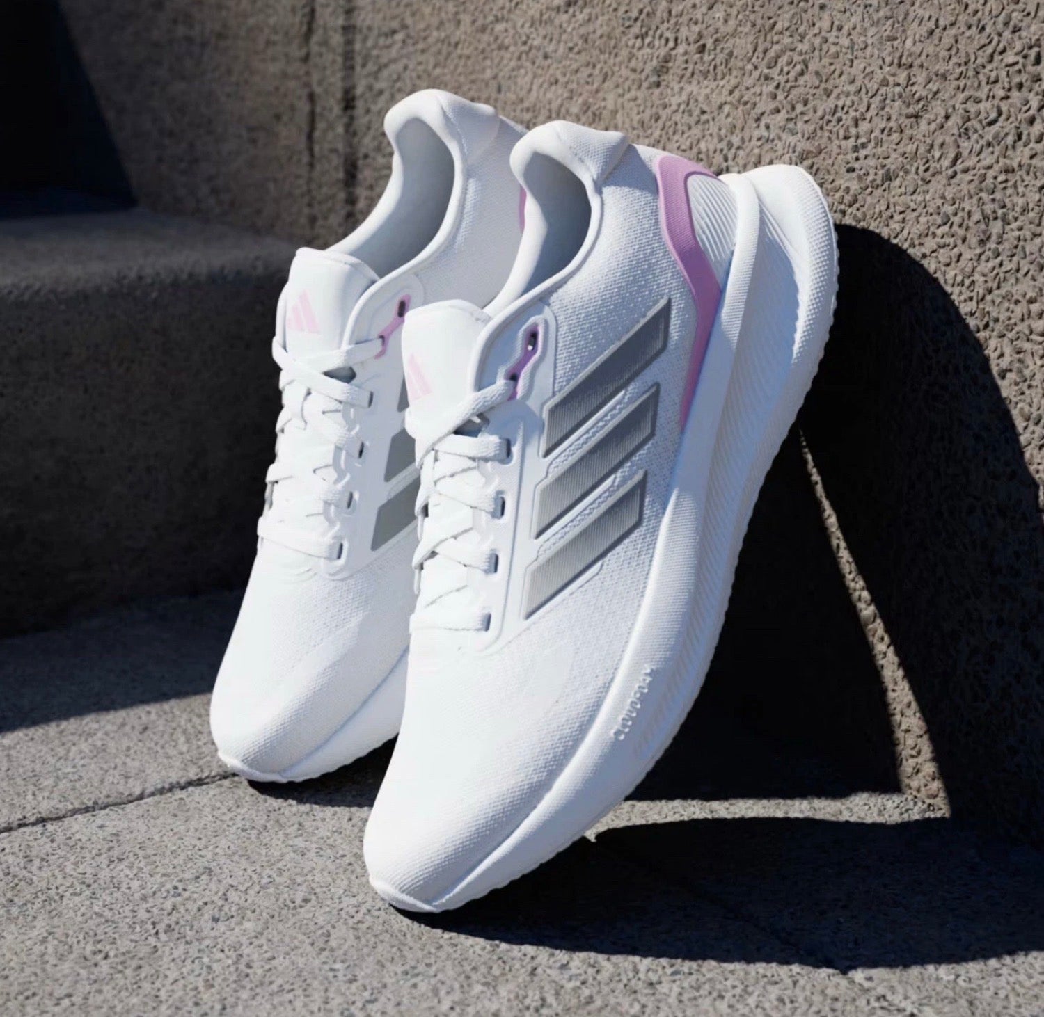 ✅ NEW ✅ Adidas Women’s RunFalcon Athletic Sneaker - (Size 9 US)
