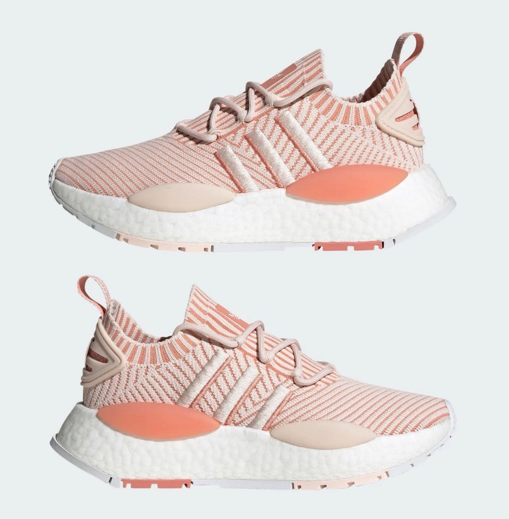 ✅ NEW ✅ Adidas Athletic Sport Sneaker - (WMNS SZ 11 US) (Men SZ 9.5 US)