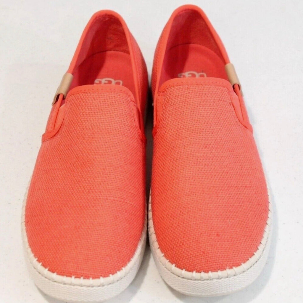 ✅ NEW ✅ UGG Women’s Slip On Sneaker  - (Women’s SZ 8)