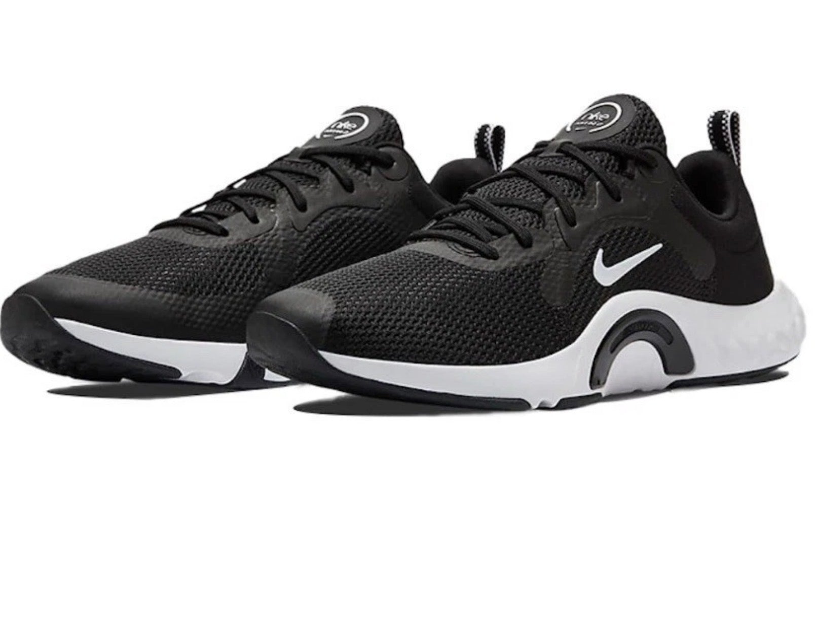 ✅ NEW ✅ Nike Women’s Athletic Running Sneaker - (Women’s Size 8.5 US)