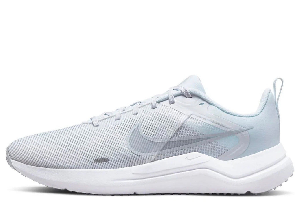 ✅ NEW ✅ Nike Men’s Athletic Running Sneaker - (Men’s Size 11.5 US)