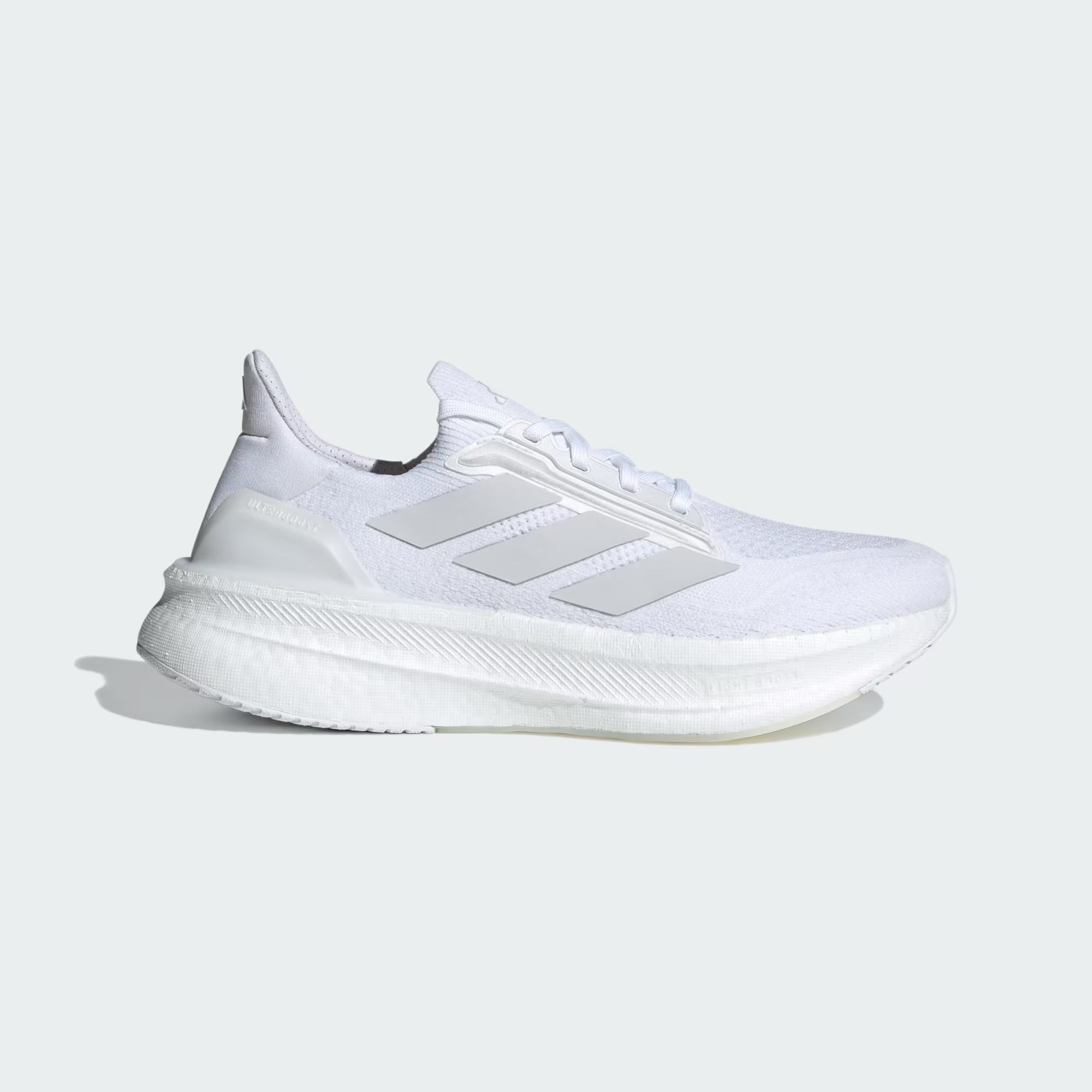 🟢 NEW 🟢 Men’s Adidas Ultraboost 5X Running Sneaker - (Men’s Size 8 US)