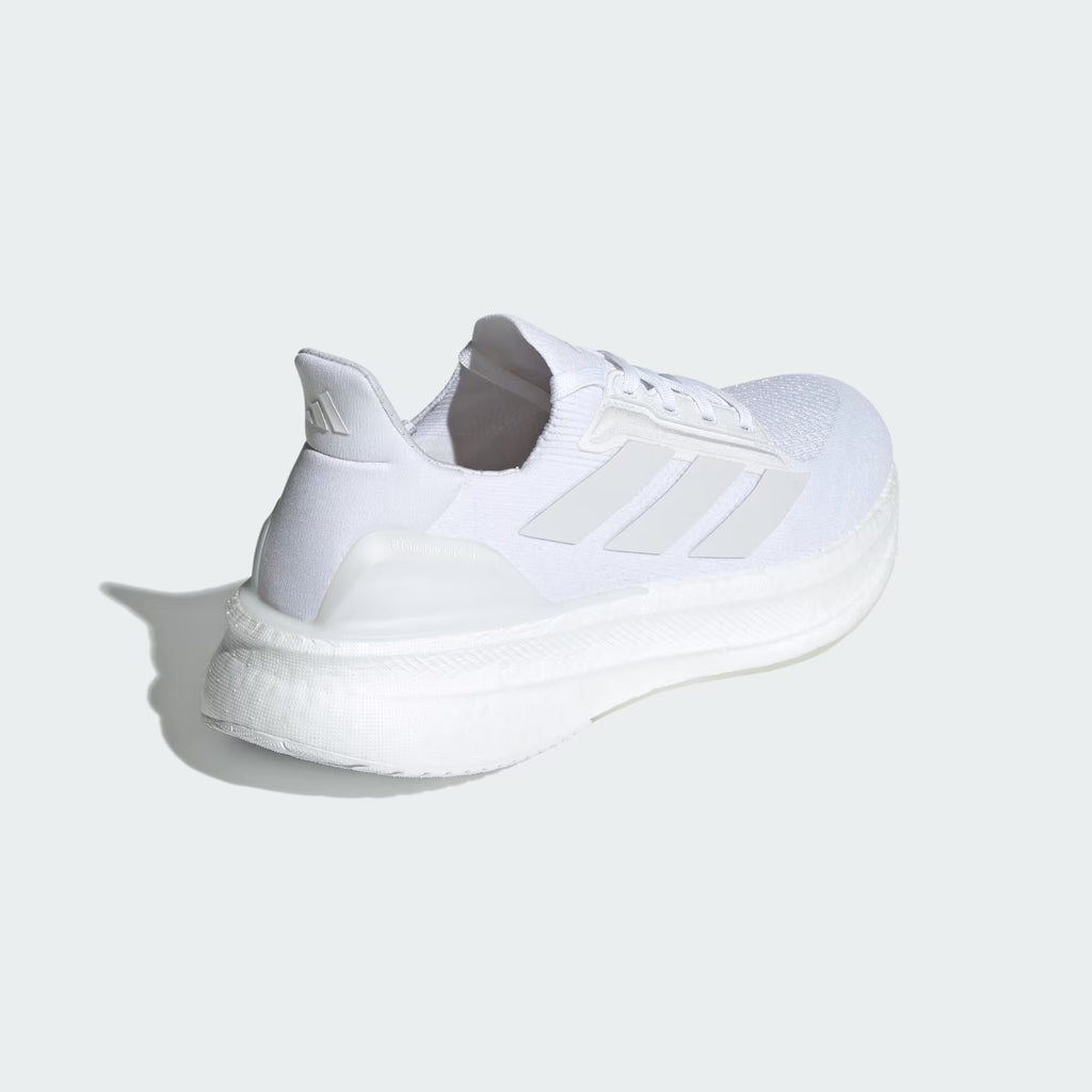 🟢 NEW 🟢 Men’s Adidas Ultraboost 5X Running Sneaker - (Men’s Size 8 US)