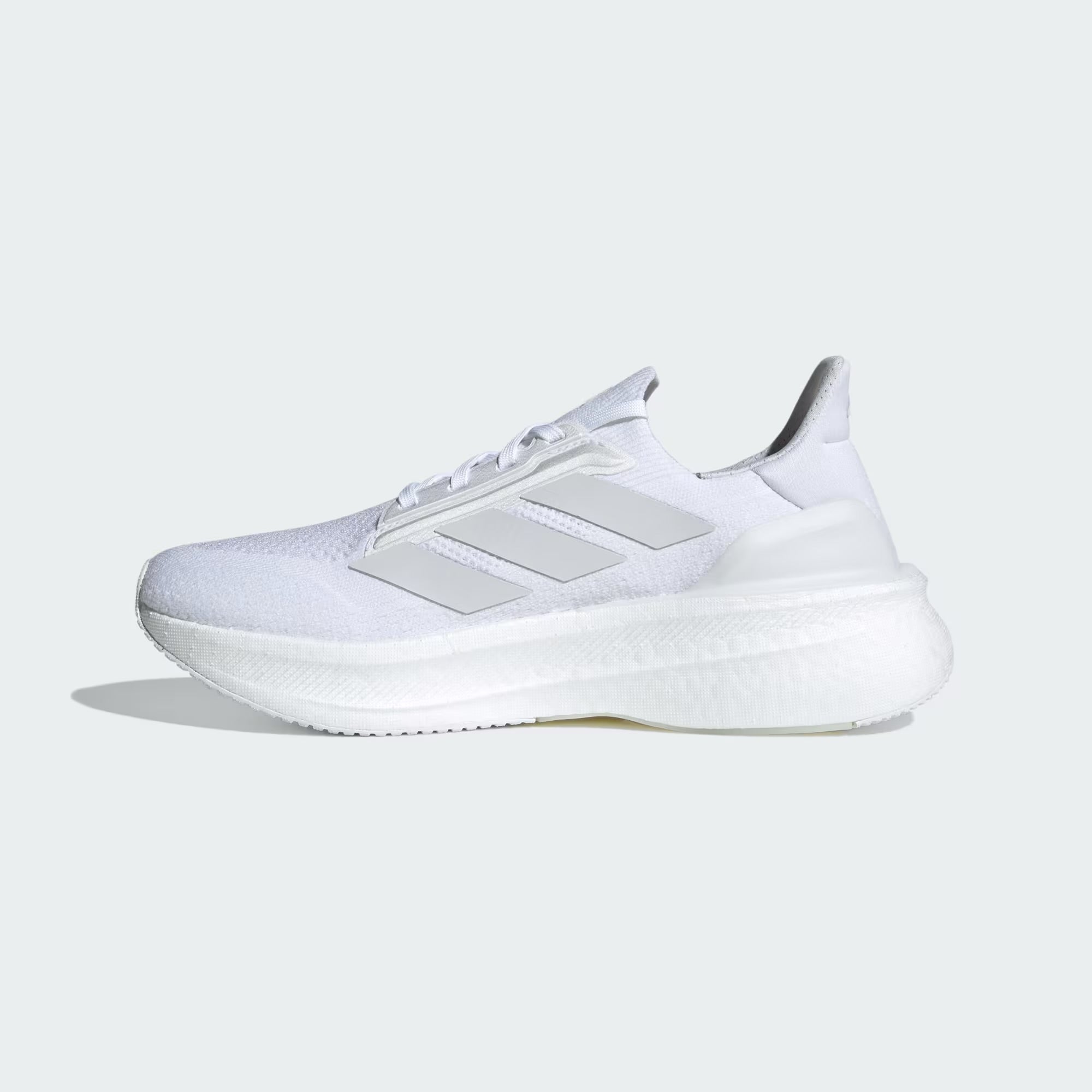 🟢 NEW 🟢 Men’s Adidas Ultraboost 5X Running Sneaker - (Men’s Size 8 US)
