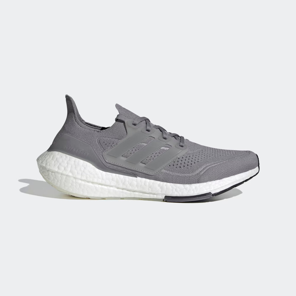 🟢 NEW 🟢 Men’s Adidas Ultraboost Running Sneaker - (Men’s Size 10.5 US)