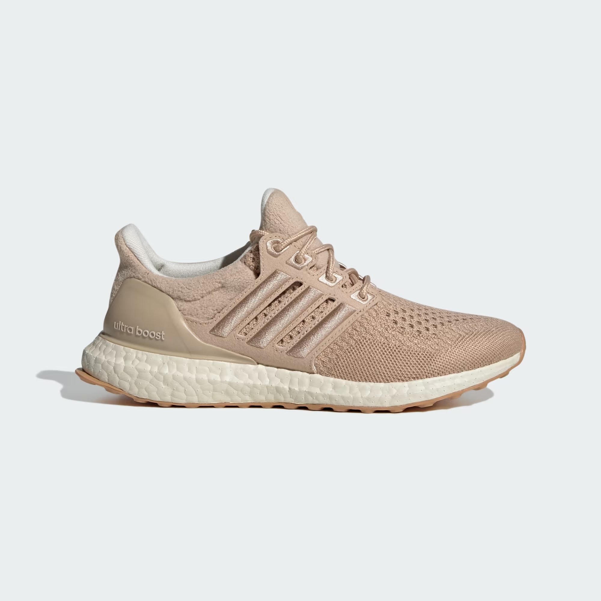 🟢 NEW 🟢 Women’s Adidas Ultraboost Running Sneaker - (Women’s Size 9.5 US)