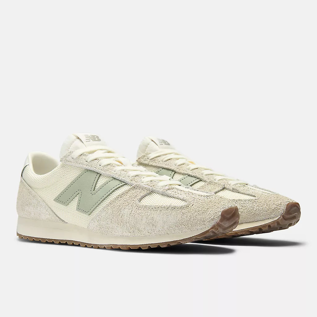 🟢 NEW 🟢 Men’s New Balance 471 Athletic Sneaker - (Men’s 9.5 US)(WMNS 11 US)