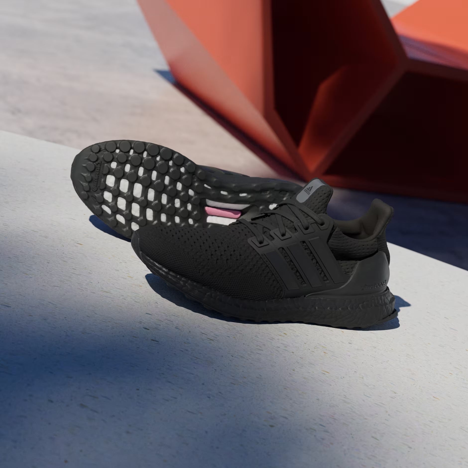 🟢 NEW 🟢 Womens Adidas Ultraboost 1.0 Athletic Sneaker - (Women’s SZ 5 US)