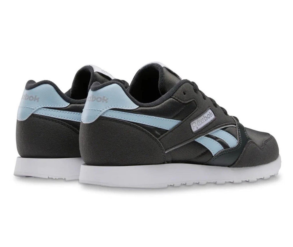 🟢 NEW 🟢 Women’s Slip On Running Sneaker - Reebok Classic (Size 9 US)