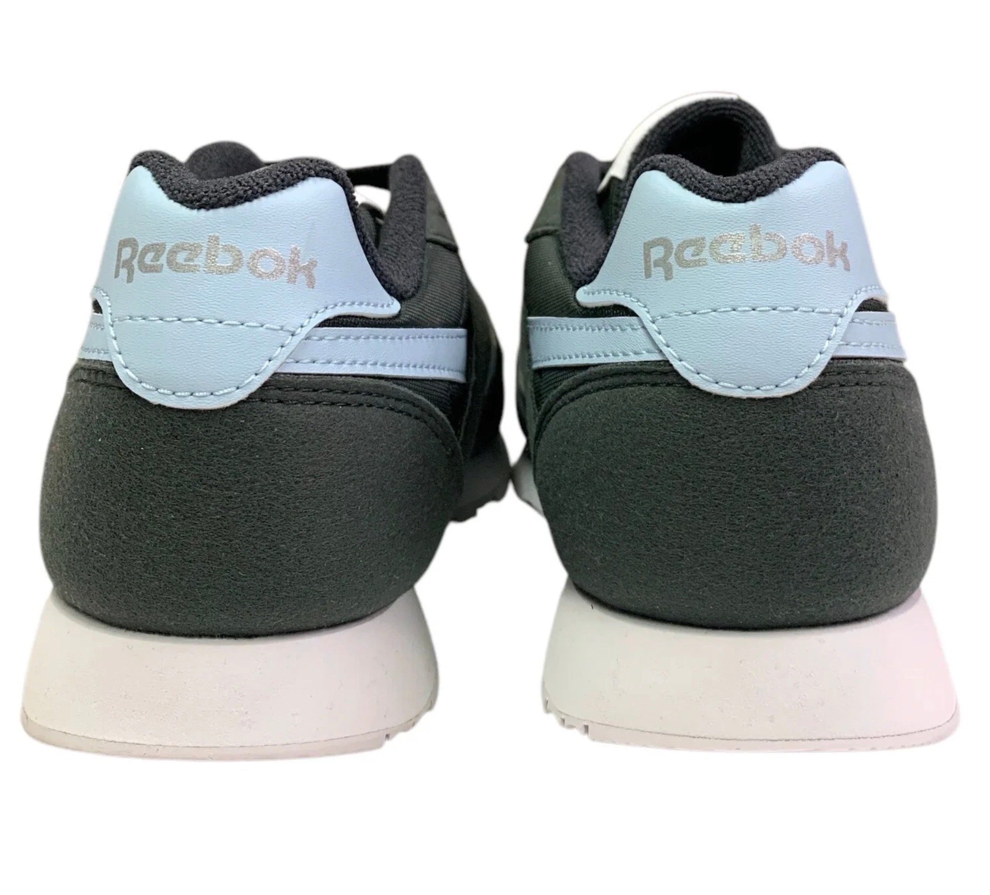🟢 NEW 🟢 Women’s Slip On Running Sneaker - Reebok Classic (Size 9 US)