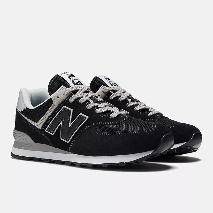 🟢 NEW 🟢 Men’s New Balance 574 Athletic Sneaker - (Men’s Size 9.5 US)