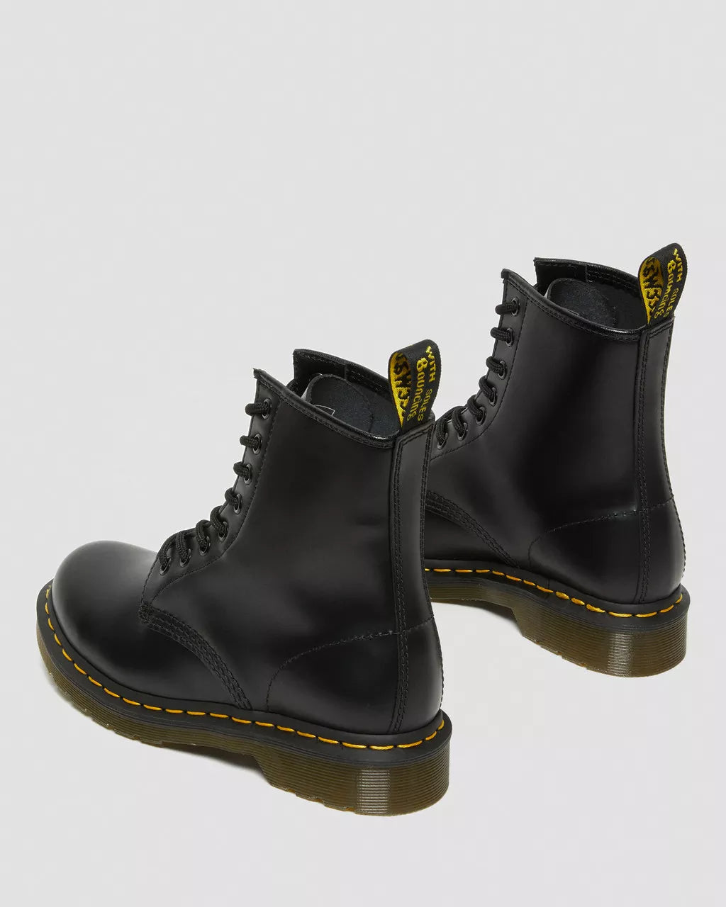 🟢 NEW 🟢 Dr. Martens Platform Leather Boot - (Women’s Size 6 US)