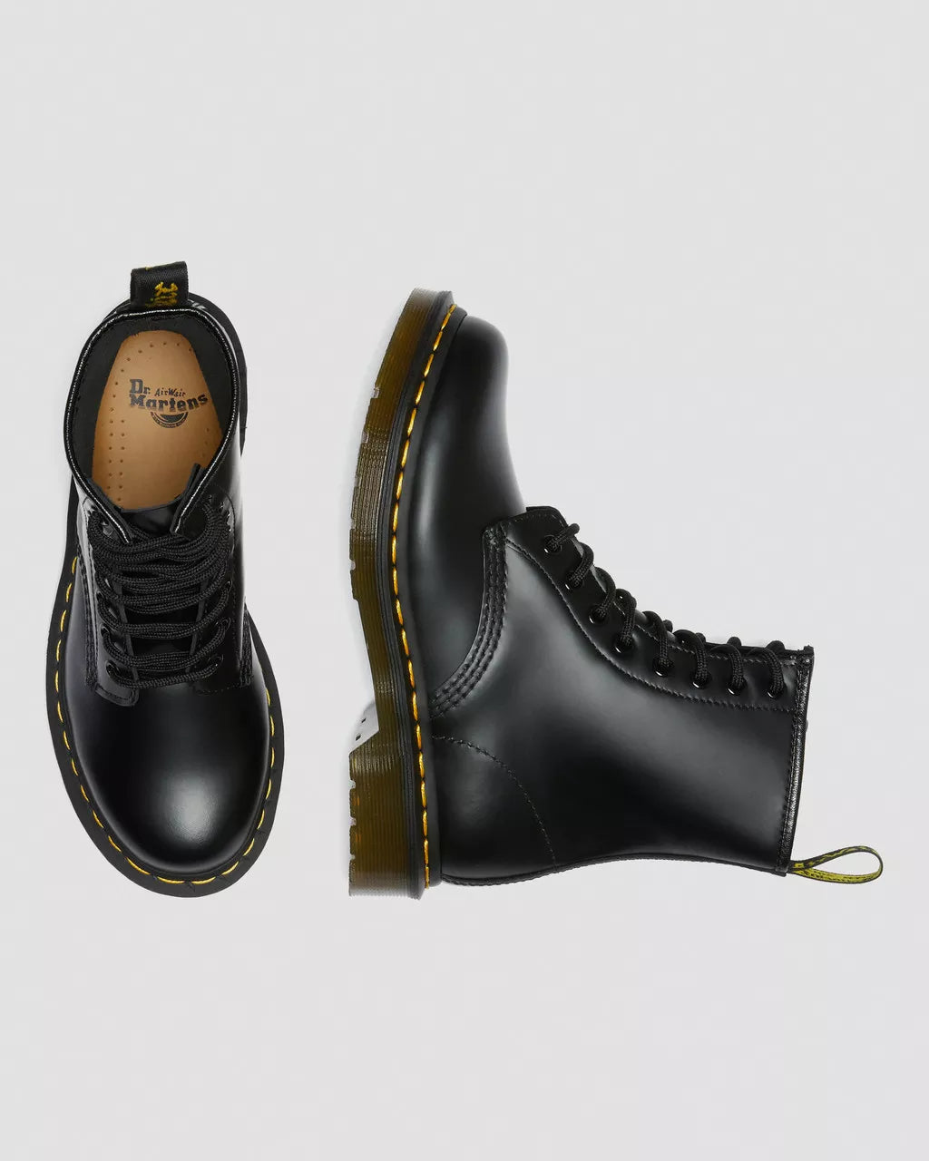 🟢 NEW 🟢 Dr. Martens Platform Leather Boot - (Women’s Size 6 US)