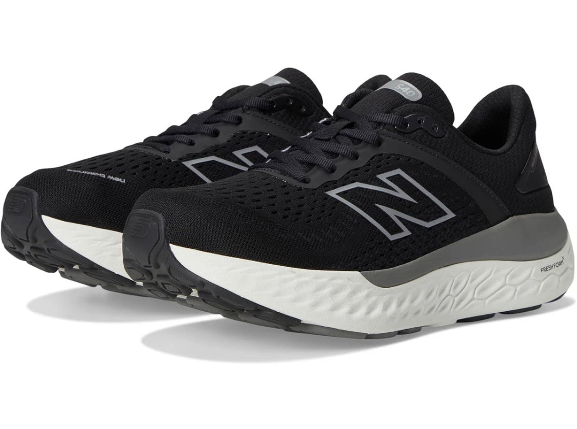 🟢 NEW 🟢 New Balance Men’s Athletic Sport Sneaker - (Men’s SZ 13 US)