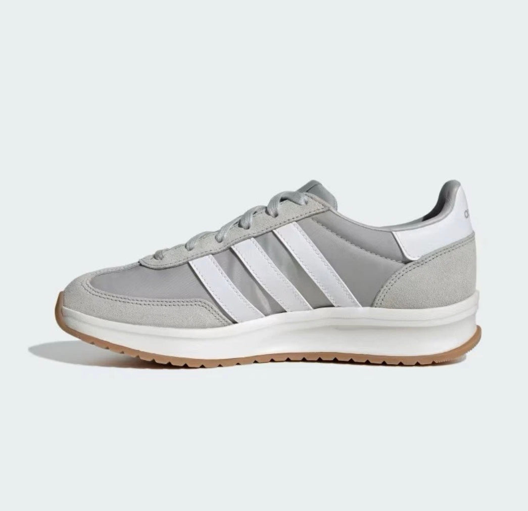 🟢 NEW 🟢 Adidas Women’s Athletic Sport Sneaker - (Women’s 8.5 US)