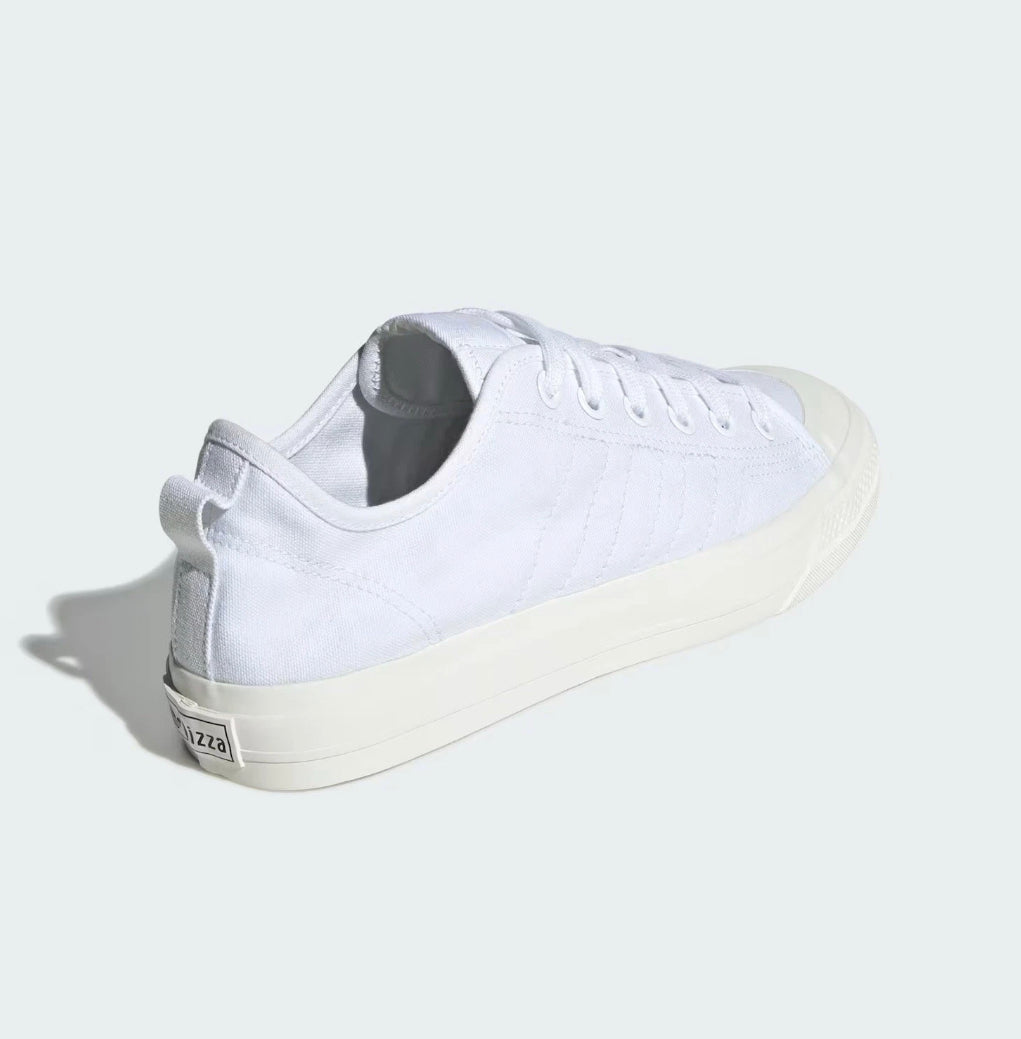 🟢 NEW 🟢 Adidas Men’s Athletic Sport Sneaker - (Men’s SZ 11 US)