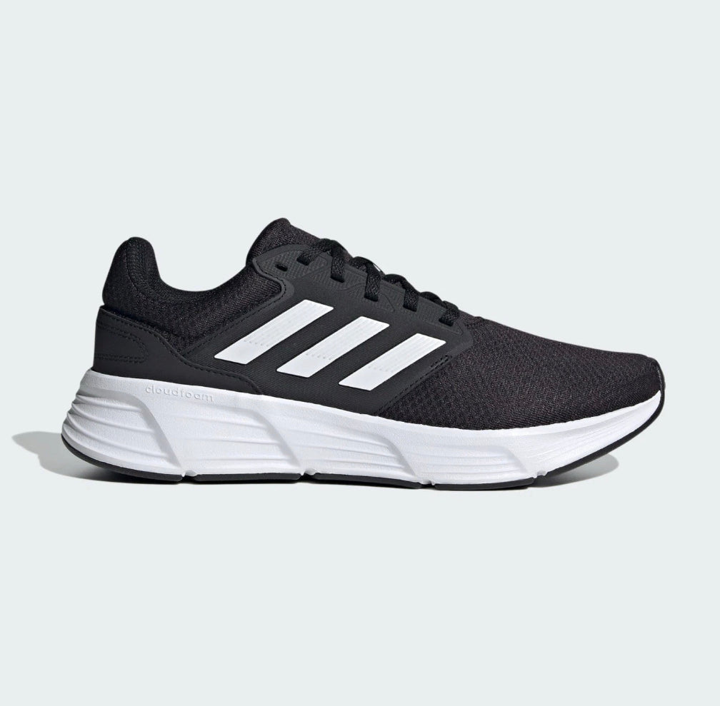 🟢 NEW 🟢 Adidas Men’s Athletic Sport Sneaker - (Men’s SZ 11.5 US)