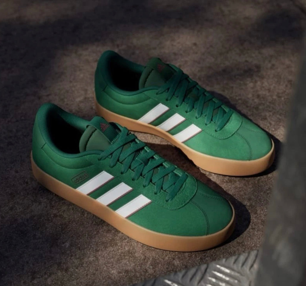 🟢 NEW 🟢 Adidas Men’s Athletic Sport Sneaker - (Men’s SZ 11 US)
