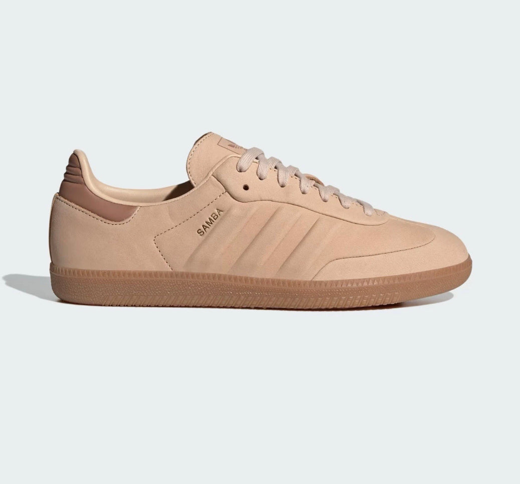 🟢 NEW 🟢 Adidas Men’s Athletic Sport Sneaker - (Men’s SZ 11.5 US)