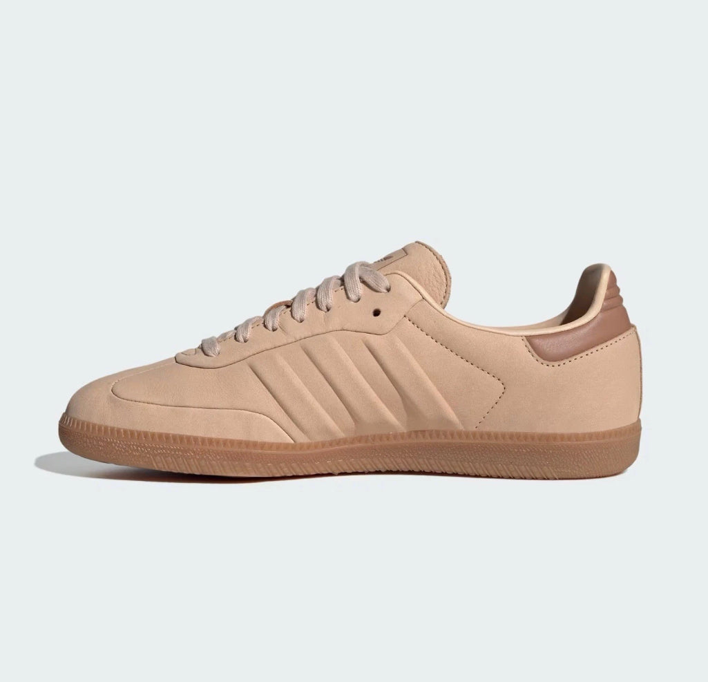 🟢 NEW 🟢 Adidas Men’s Athletic Sport Sneaker - (Men’s SZ 11.5 US)