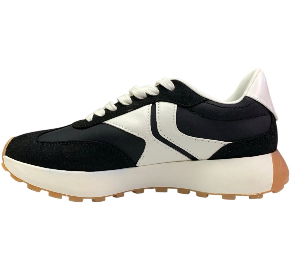 🟢 NEW 🟢 Women’s Slip On Sneaker - Steve Madden (Size 10 US Womens)