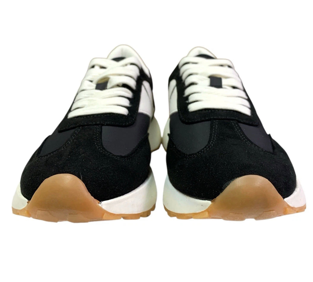 🟢 NEW 🟢 Women’s Slip On Sneaker - Steve Madden (Size 10 US Womens)