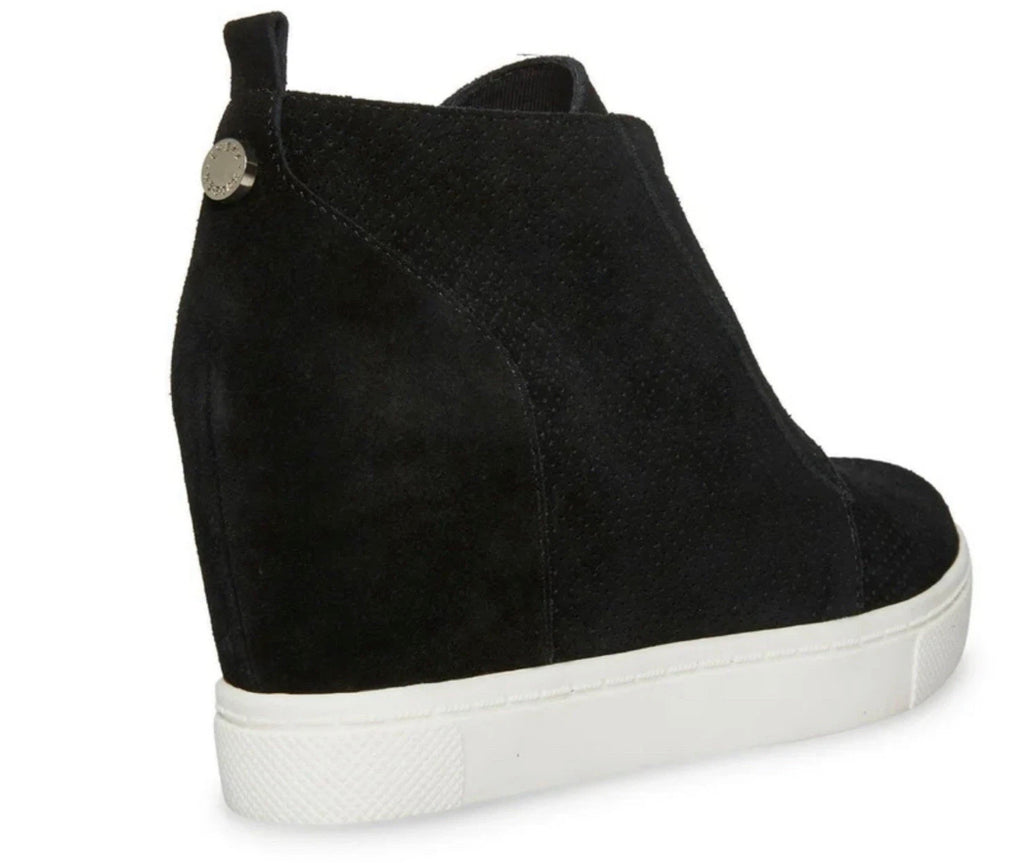 🟢 NEW 🟢 Women’s Slip On Wedge Sneaker - Steve Madden (Size 9 US) ✅
